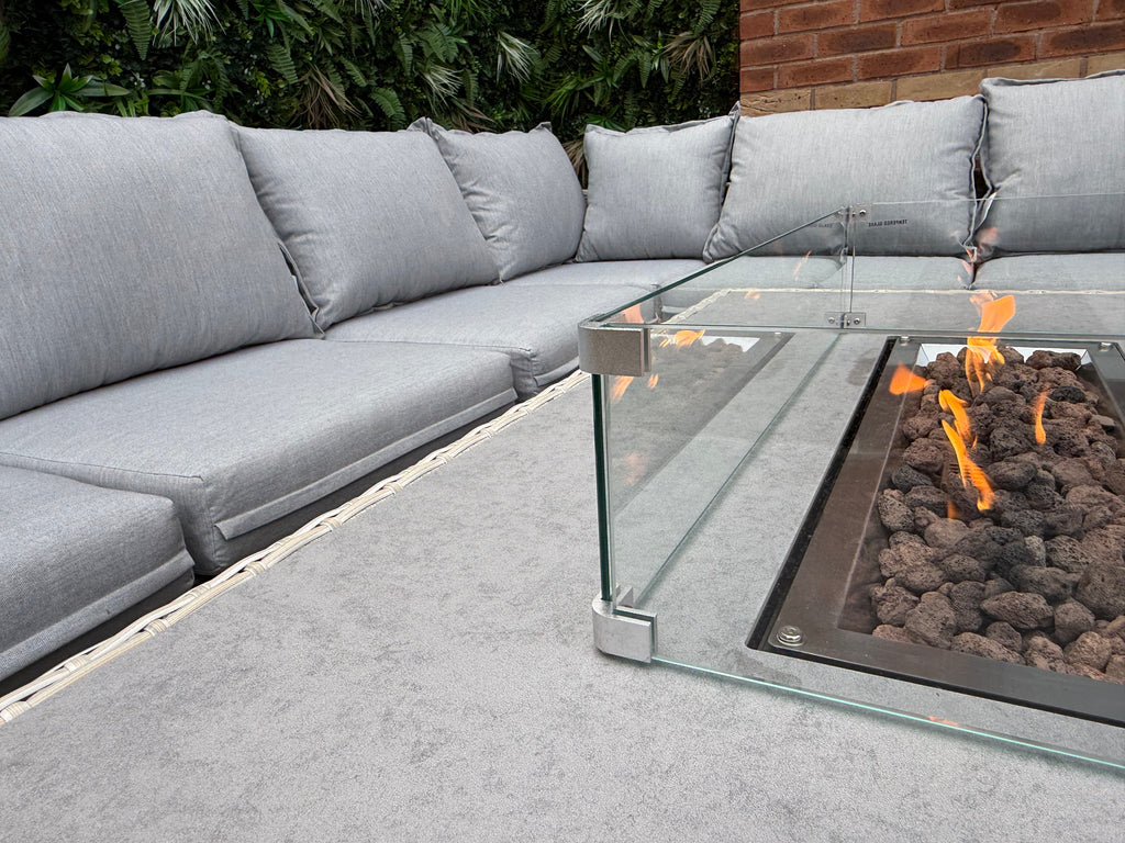 The Willow 🌿 6 Pcs Outdoor Rattan Dining Set Light Grey - Fire-pit Rise And Fall Table