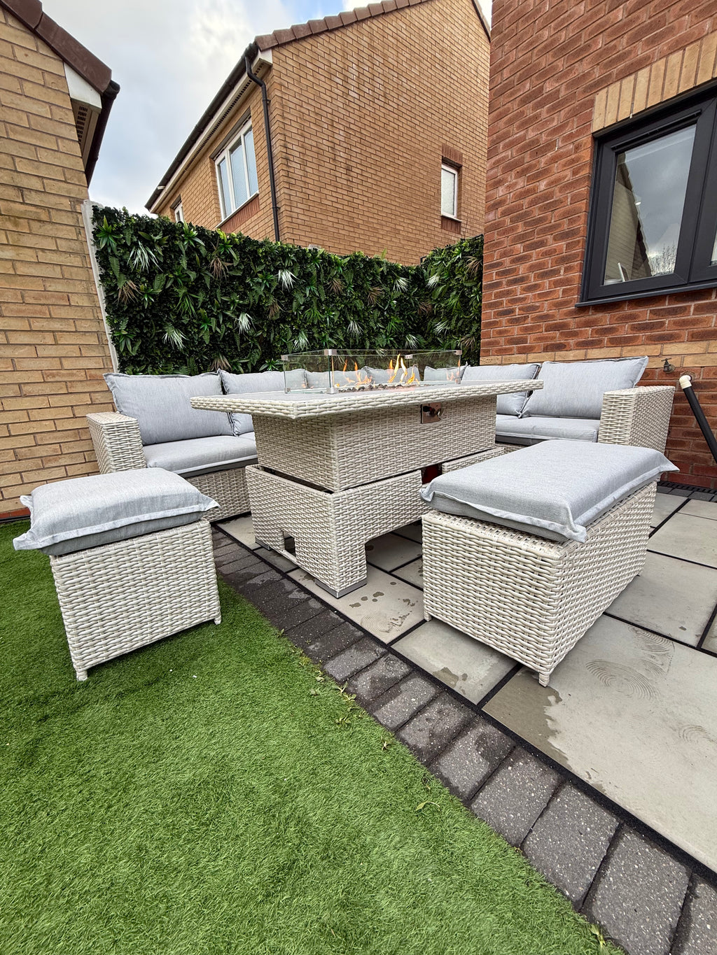 The Willow 🌿 6 Pcs Outdoor Rattan Dining Set Light Grey - Fire-pit Rise And Fall Table