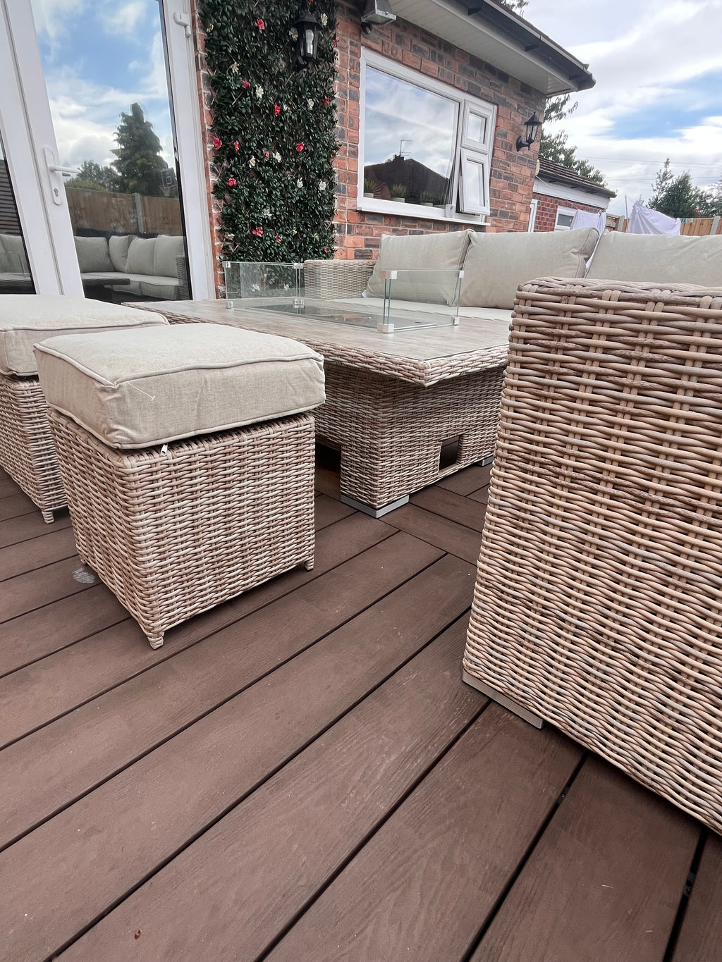 The Orchard 6 Pcs Outdoor Rattan Dining Set cream - Fire-pit Rise And Fall Table