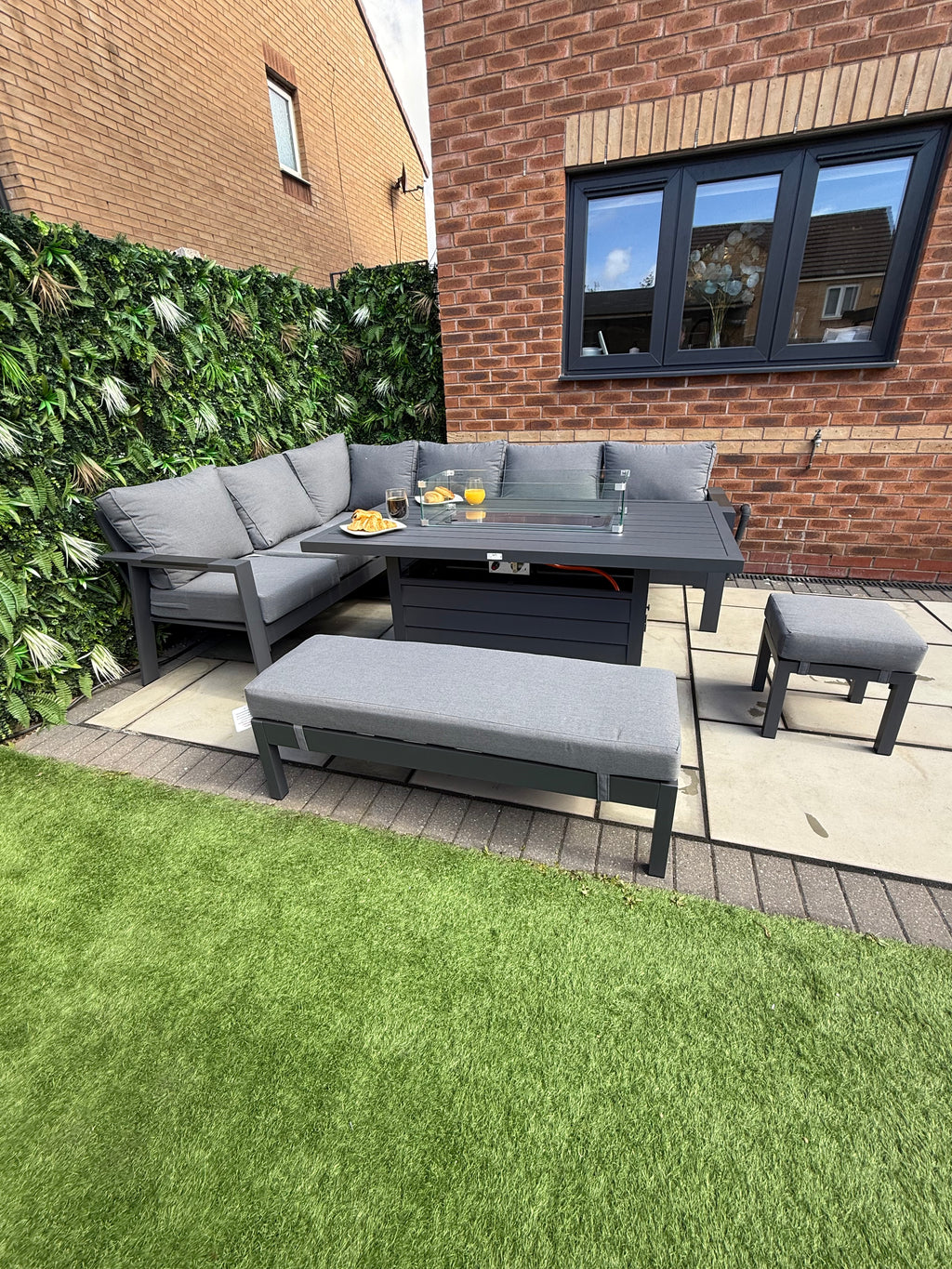 The Meadow 🌿 5 Pcs Aluminium Dining Set Light Grey - Fire-pit Table