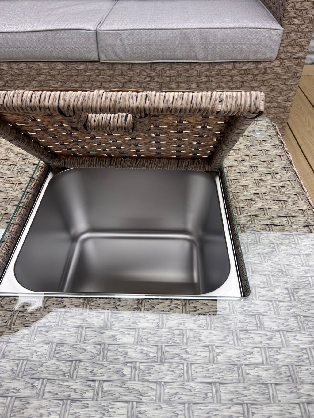 The Fern Corner Lounge Set with Ice Bucket Table – Brown/Beige