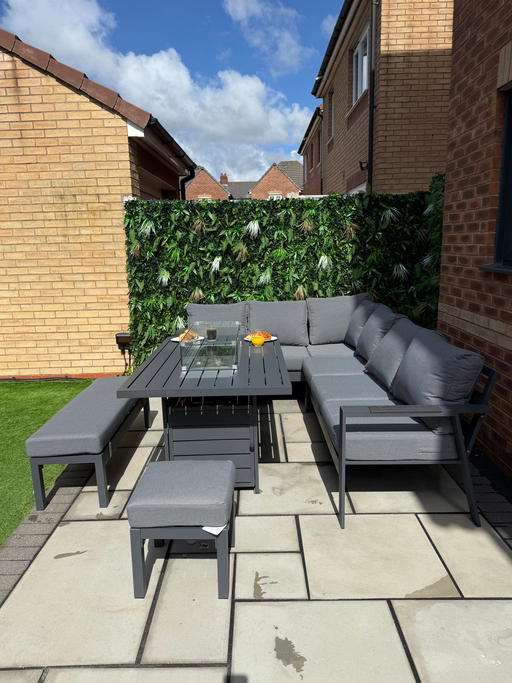 The Meadow 🌿 5 Pcs Aluminium Dining Set Light Grey - Fire-pit Table