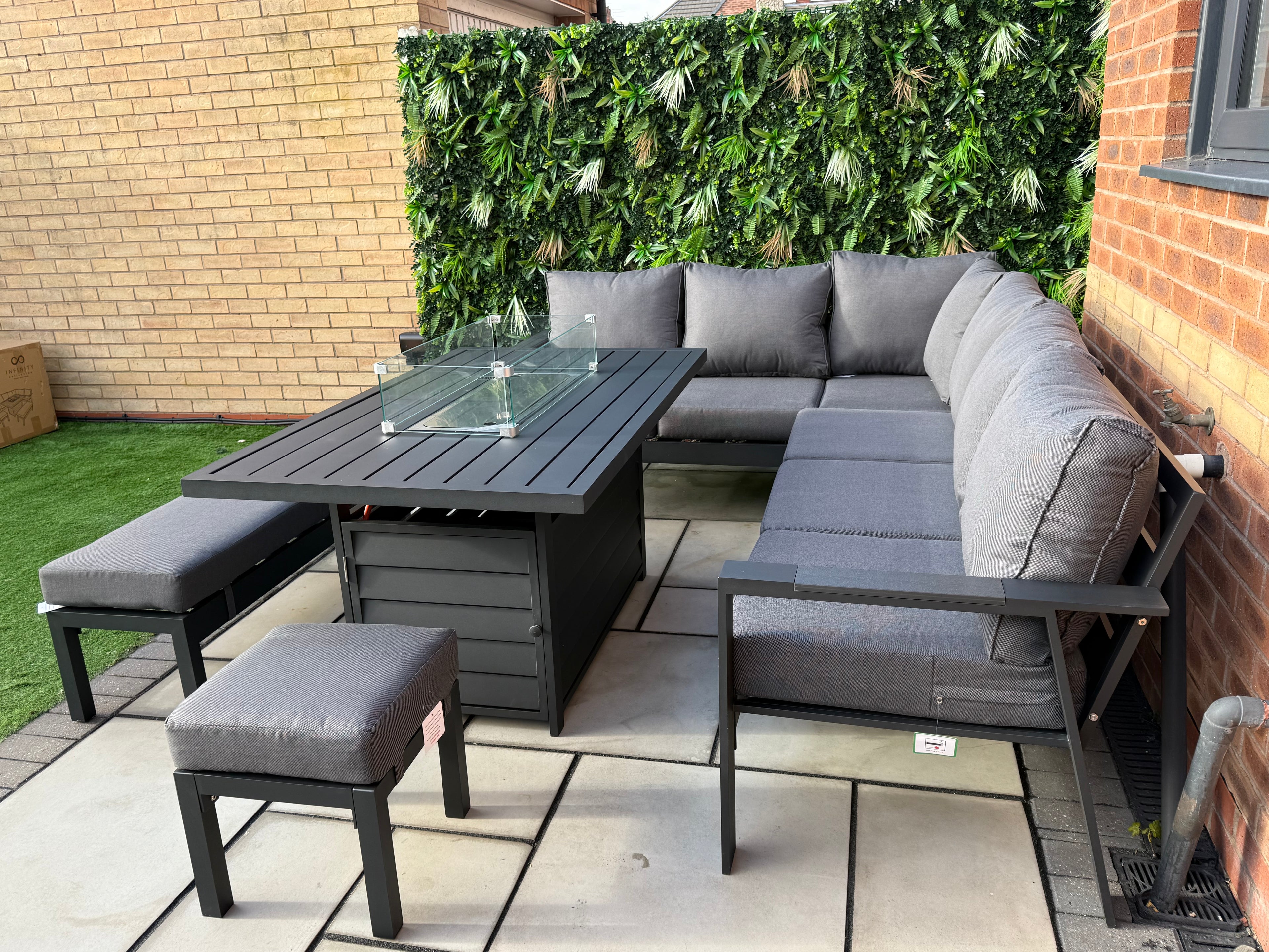 The Ivy 🌿 5 Pcs Aluminium Corner Dining Set Black - Fire-pit Table