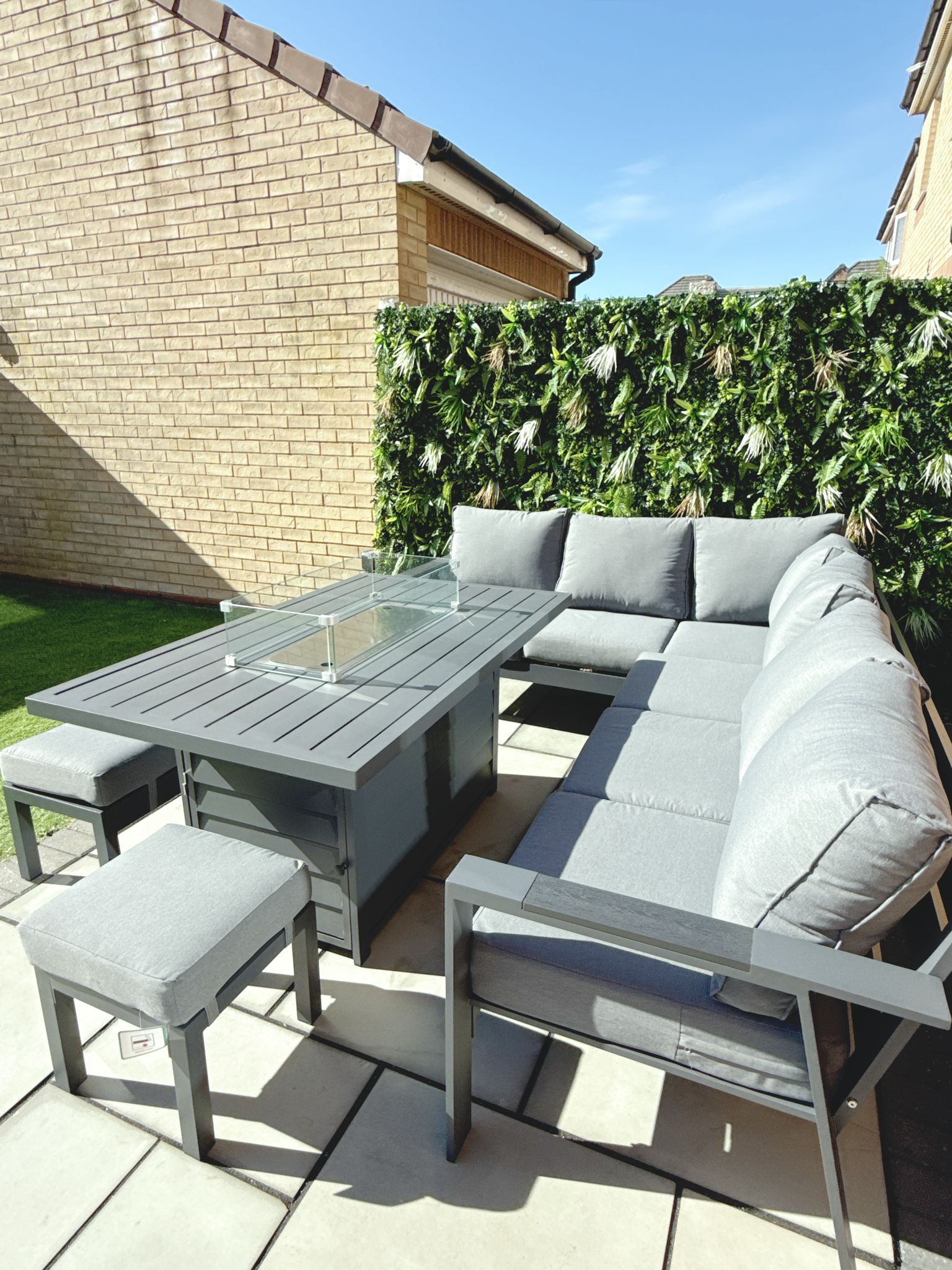 The Meadow 🌿 5 Pcs Aluminium Dining Set Light Grey - Fire-pit Table
