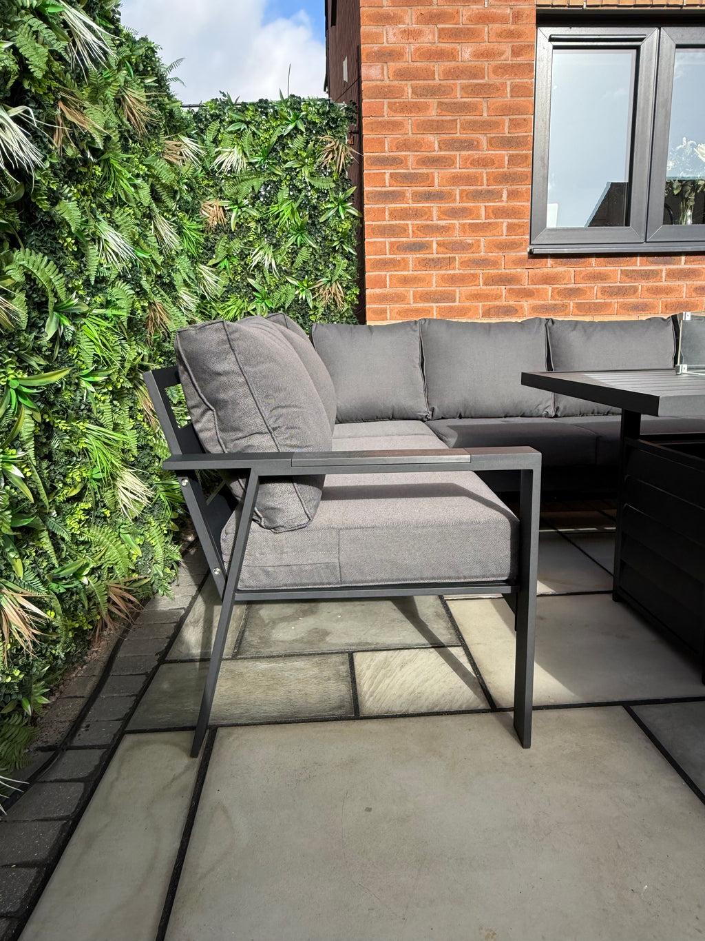 The Ivy 🌿 5 Pcs Aluminium Corner Dining Set Black - Fire-pit Table