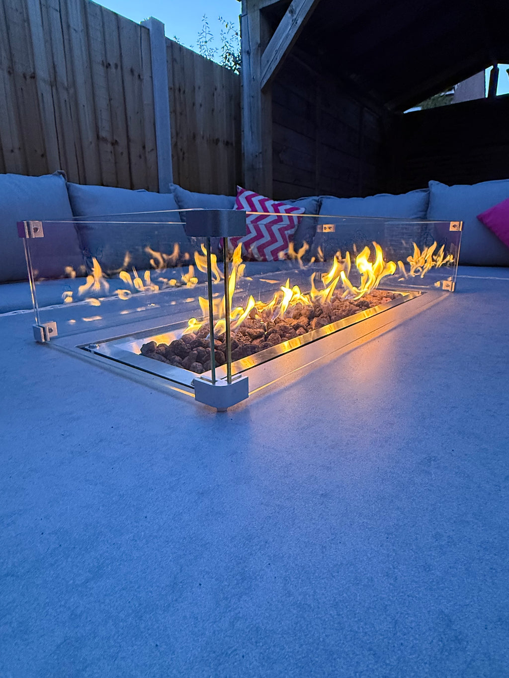 The Willow 🌿 6 Pcs Outdoor Rattan Dining Set Light Grey - Fire-pit Rise And Fall Table