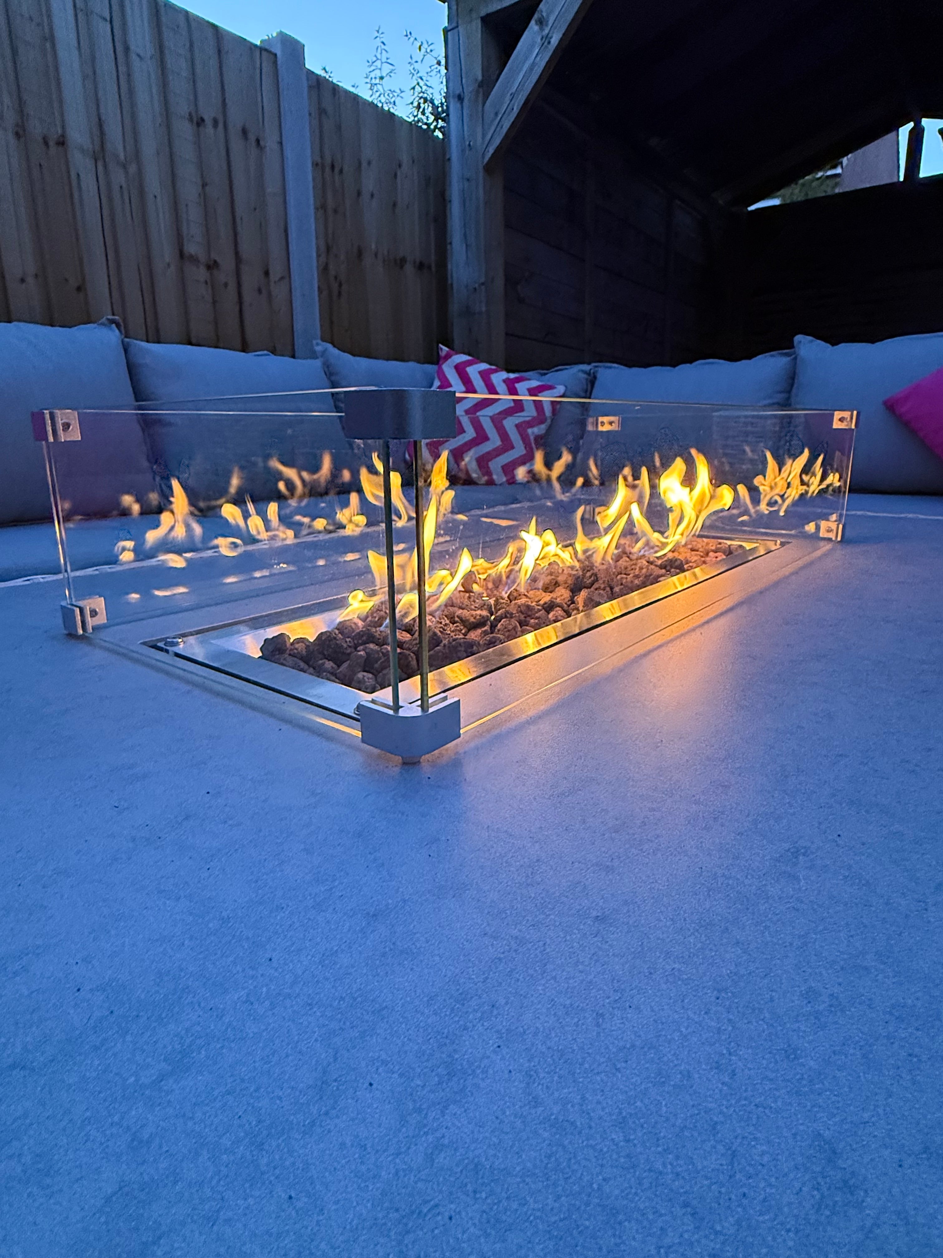 The Willow 🌿 6 Pcs Outdoor Rattan Dining Set Light Grey - Fire-pit Rise And Fall Table