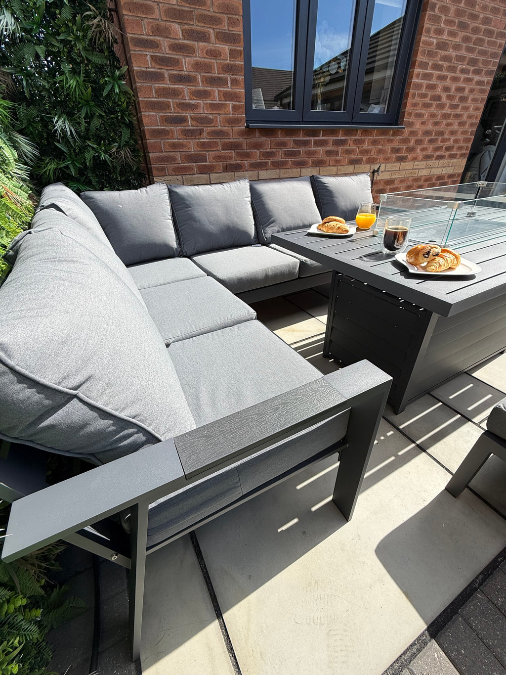 The Meadow 🌿 5 Pcs Aluminium Dining Set Light Grey - Fire-pit Table