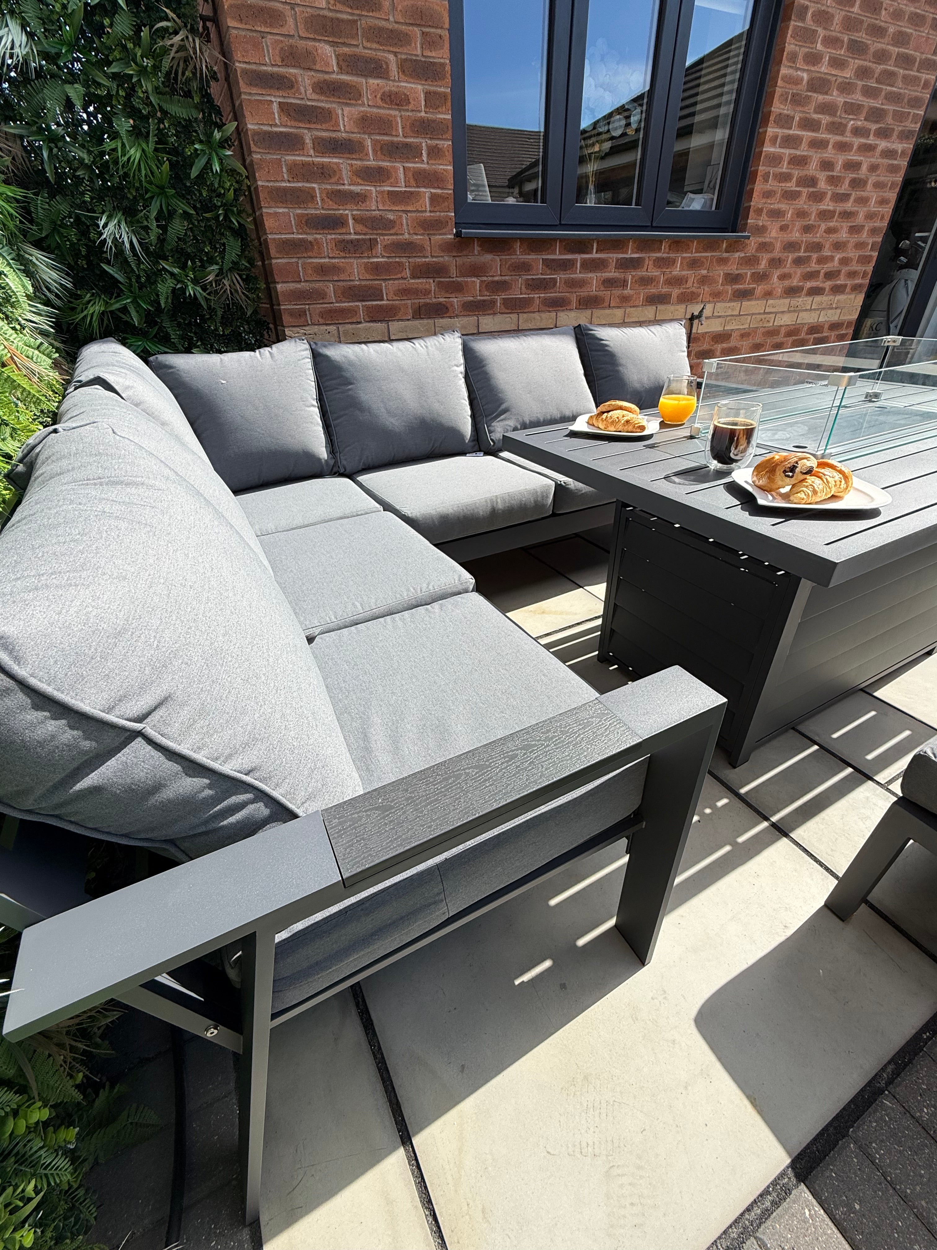 The Meadow 🌿 5 Pcs Aluminium Dining Set Light Grey - Fire-pit Table
