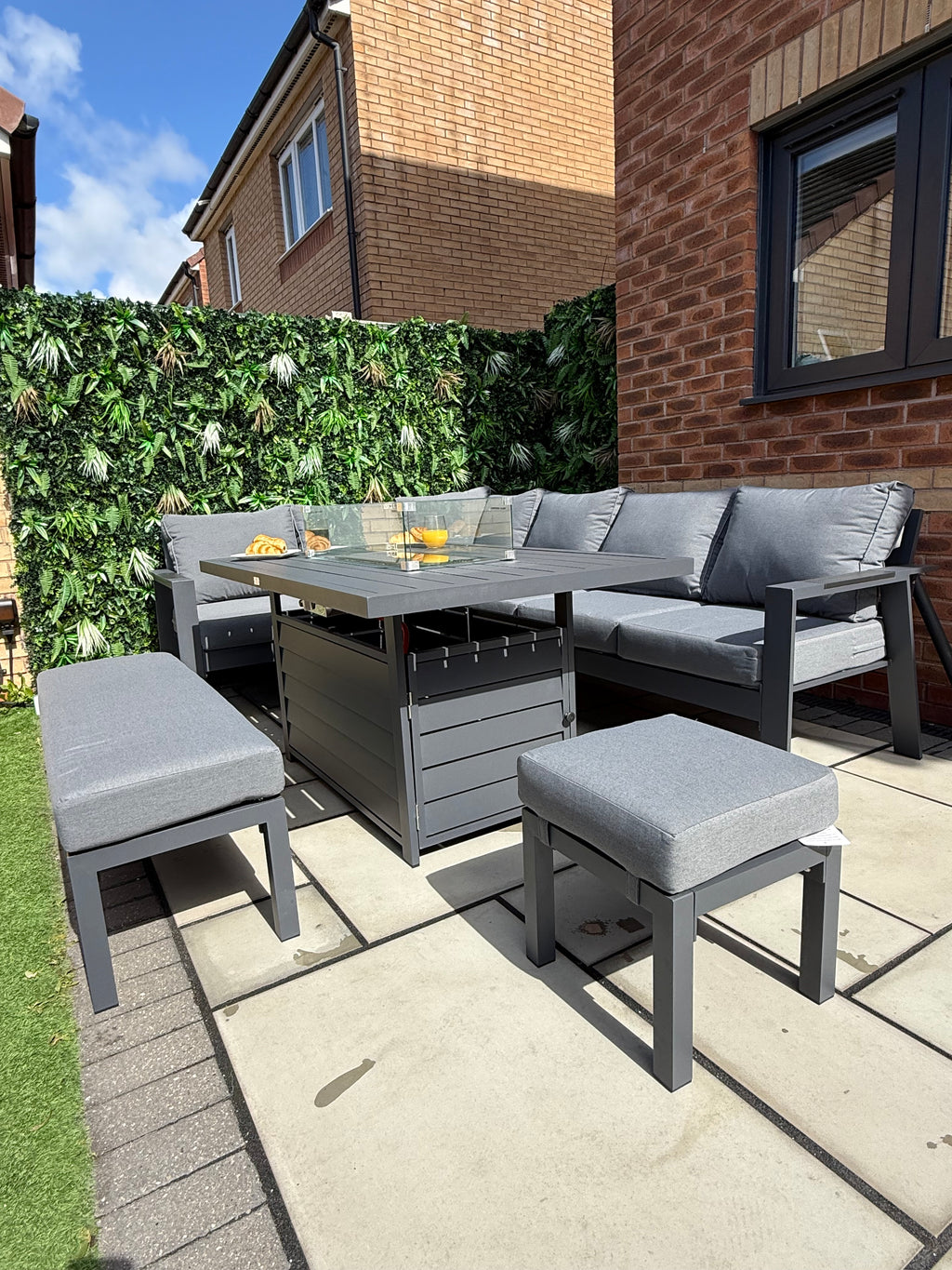 The Meadow 🌿 5 Pcs Aluminium Dining Set Light Grey - Fire-pit Table