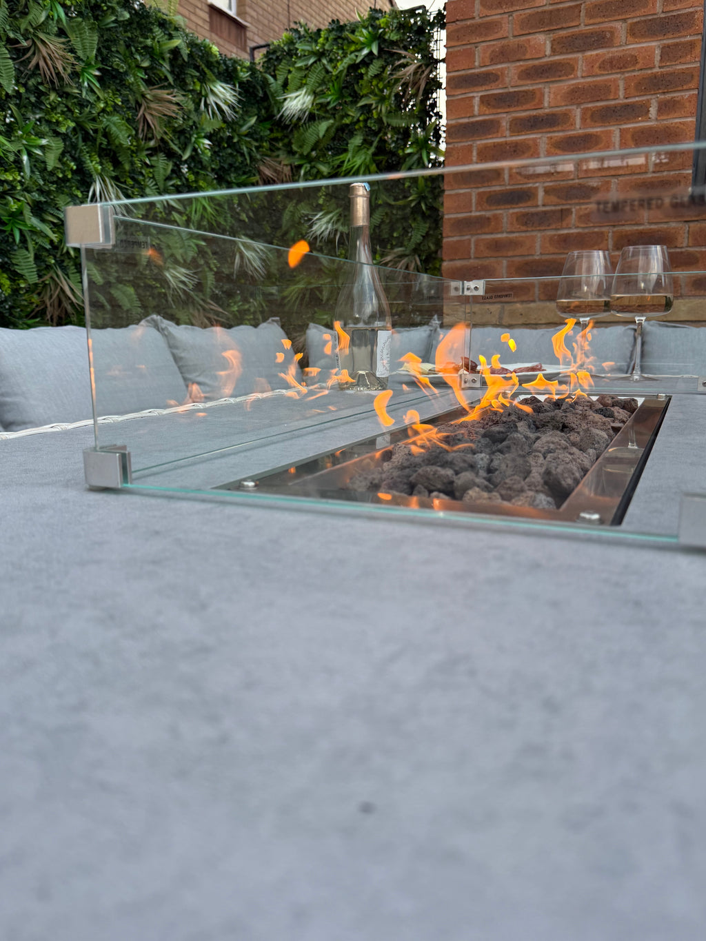 The Willow 🌿 6 Pcs Outdoor Rattan Dining Set Light Grey - Fire-pit Rise And Fall Table