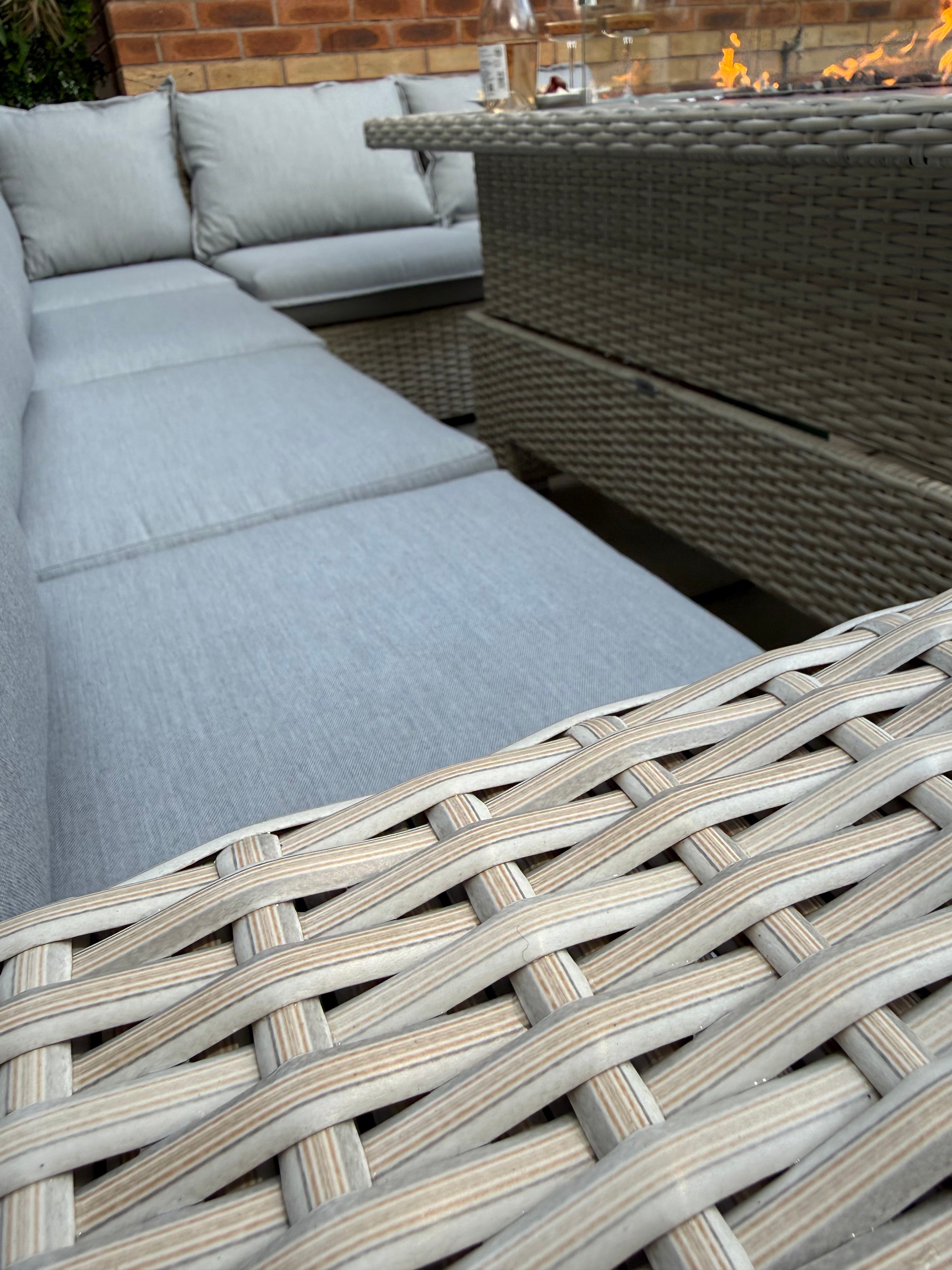 The Willow 🌿 6 Pcs Outdoor Rattan Dining Set Light Grey - Fire-pit Rise And Fall Table