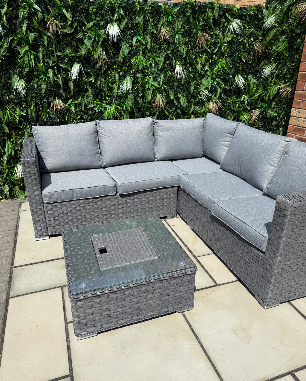 The Eden Corner Lounge Set with Ice Bucket Table – Grey