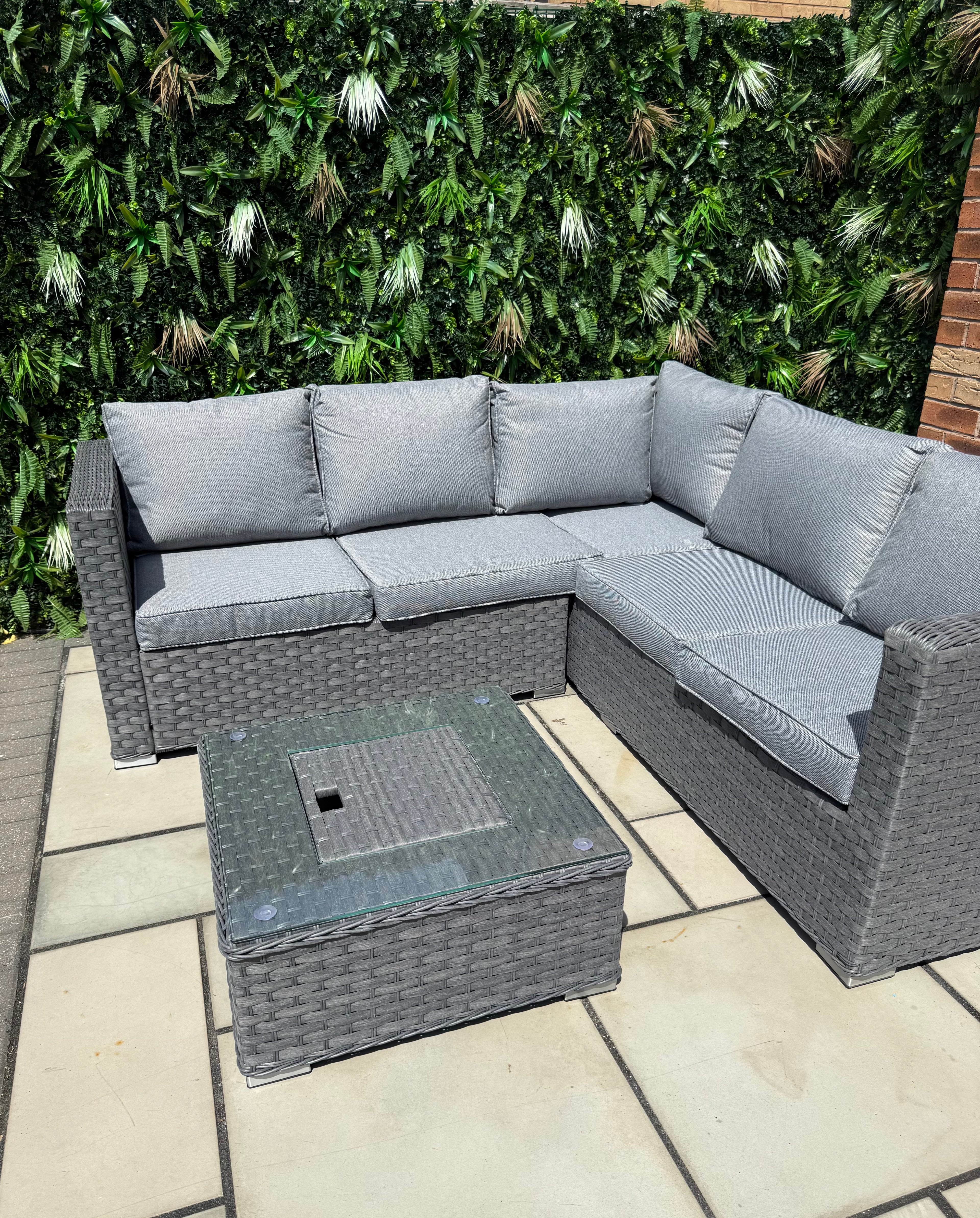 The Eden Corner Lounge Set with Ice Bucket Table – Grey