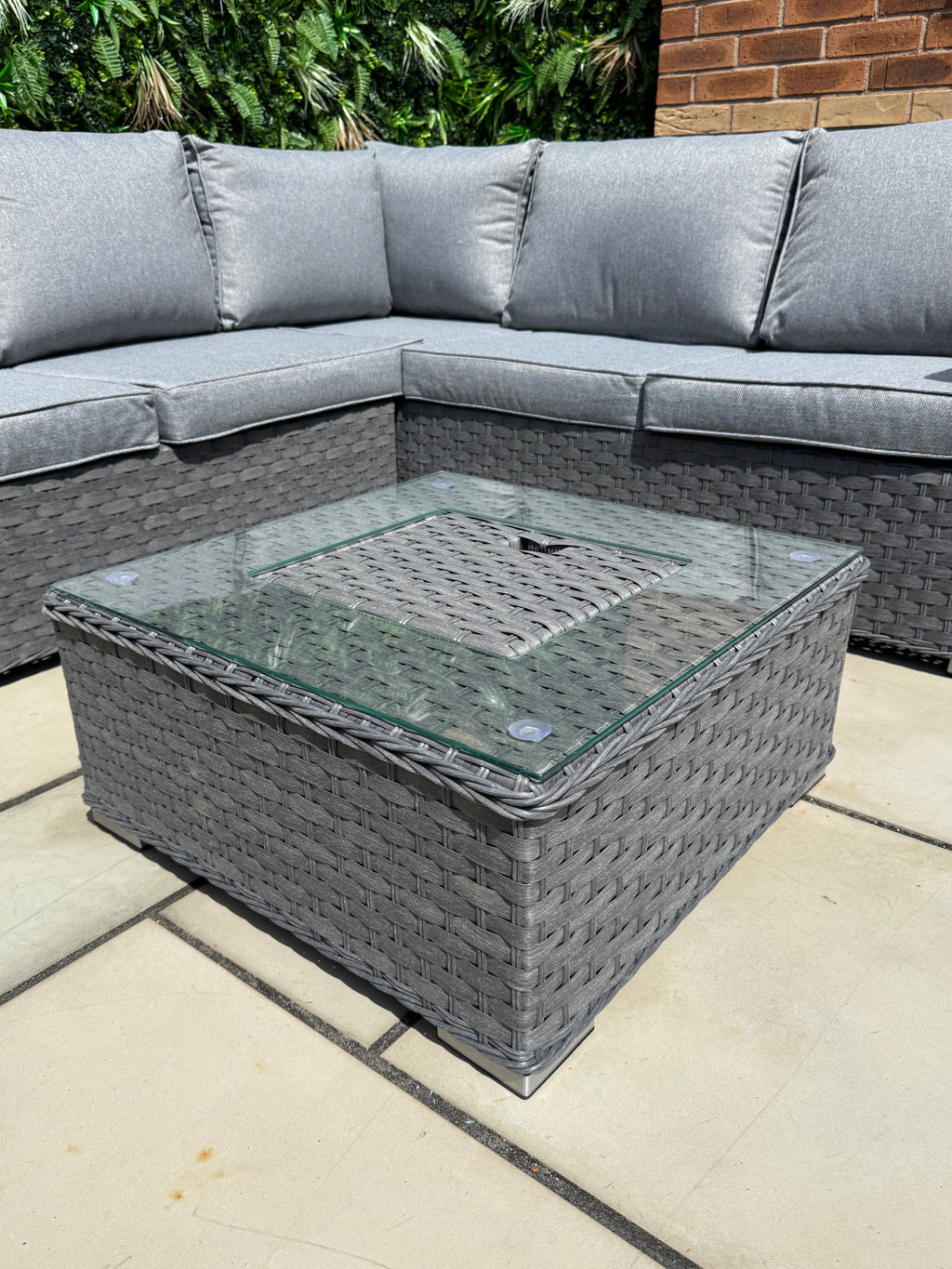 The Eden Corner Lounge Set with Ice Bucket Table – Grey