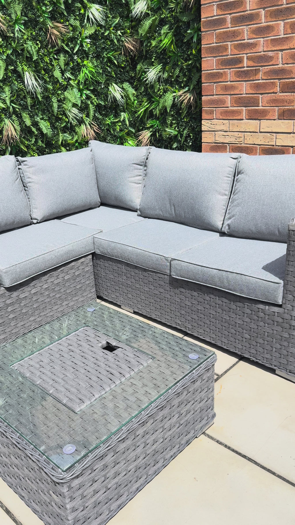 The Eden Corner Lounge Set with Ice Bucket Table – Grey